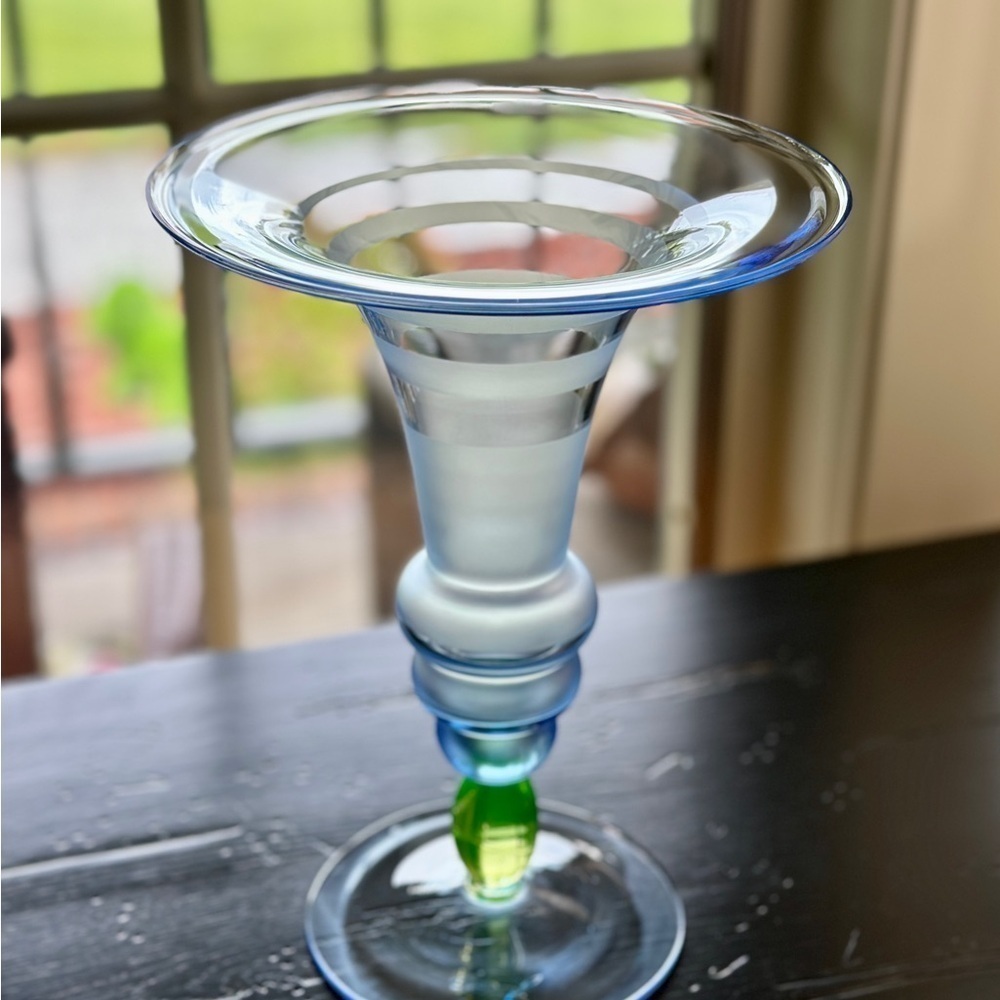 MURANO GLASS, COLORFUL VASE IN LIGHT BLUE WITH FROSTED EFFECT. URANIUM GLASS - Picture 2 of 12